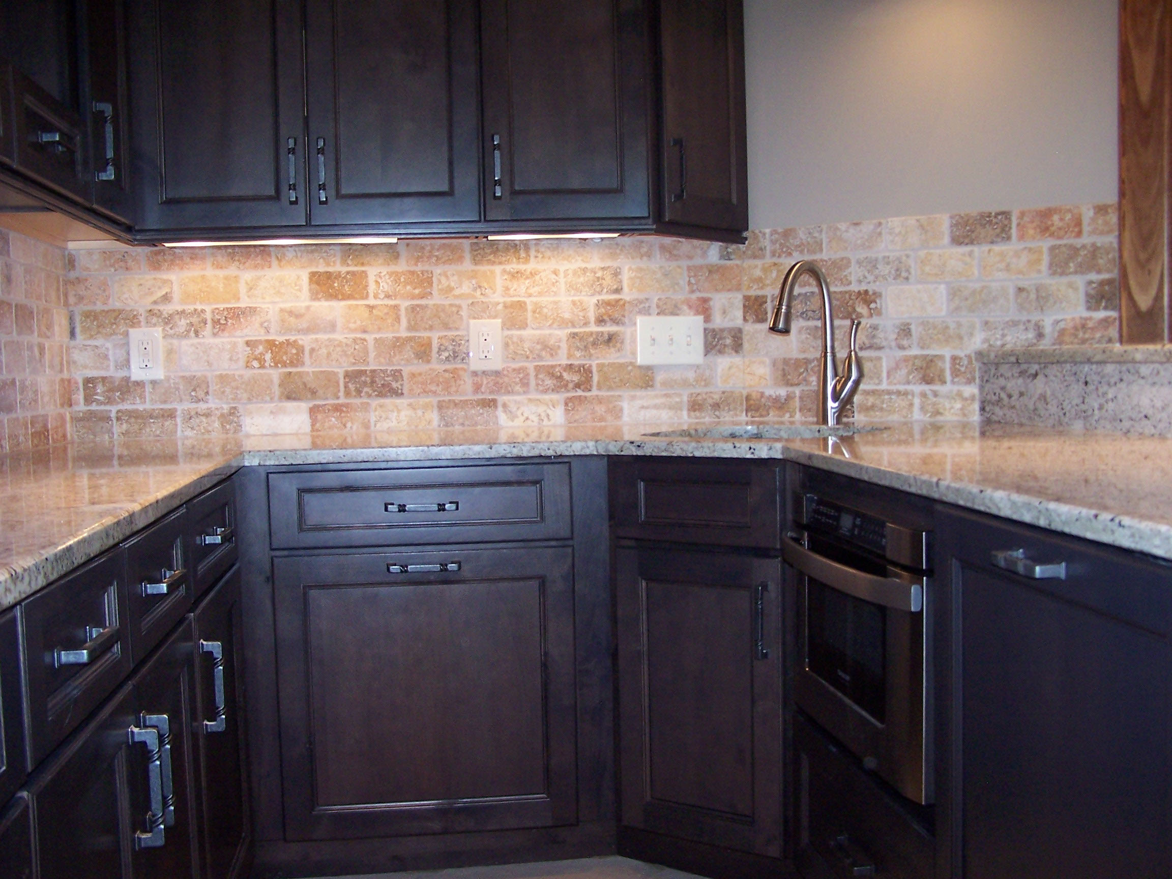 Maryville Marble and Granite Knoxville CounterTops Kitchen Bathroom Quartz